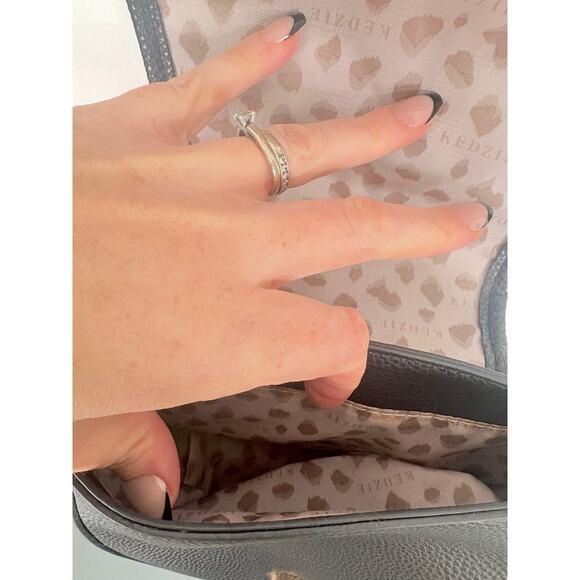 Kedzie Camden Faux Sherpa Crossbody Mini Messanger Bag Black - Picture 7 of 9